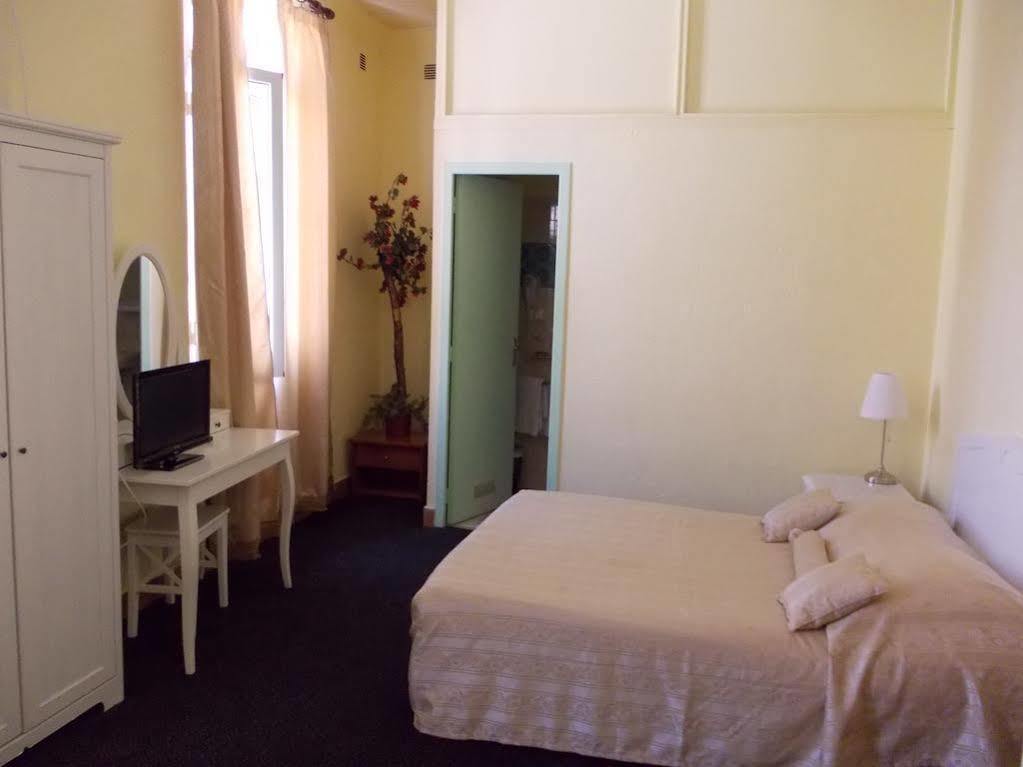 Hotel Neptune Cannes Exterior foto